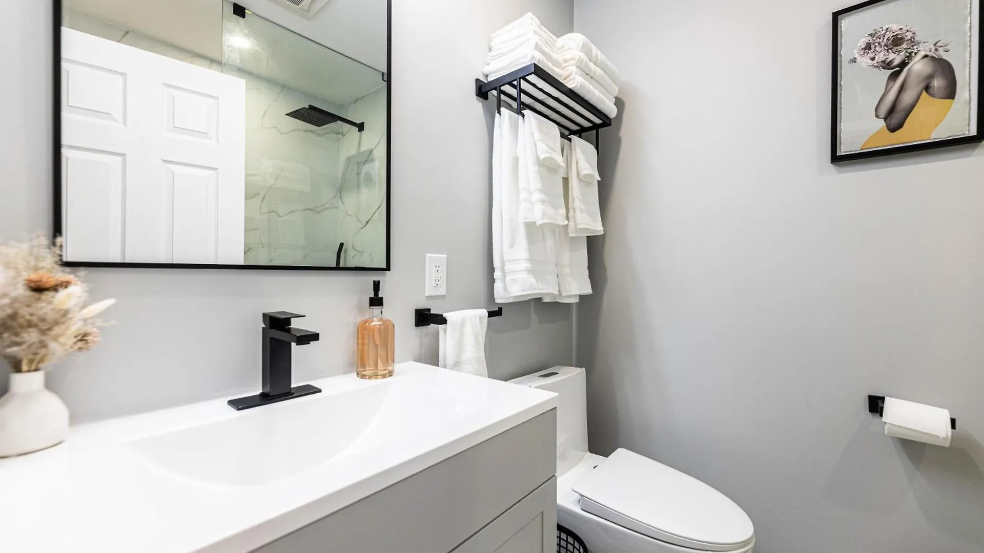 Matilda'S Luxury House Apartment Mississauga Canada